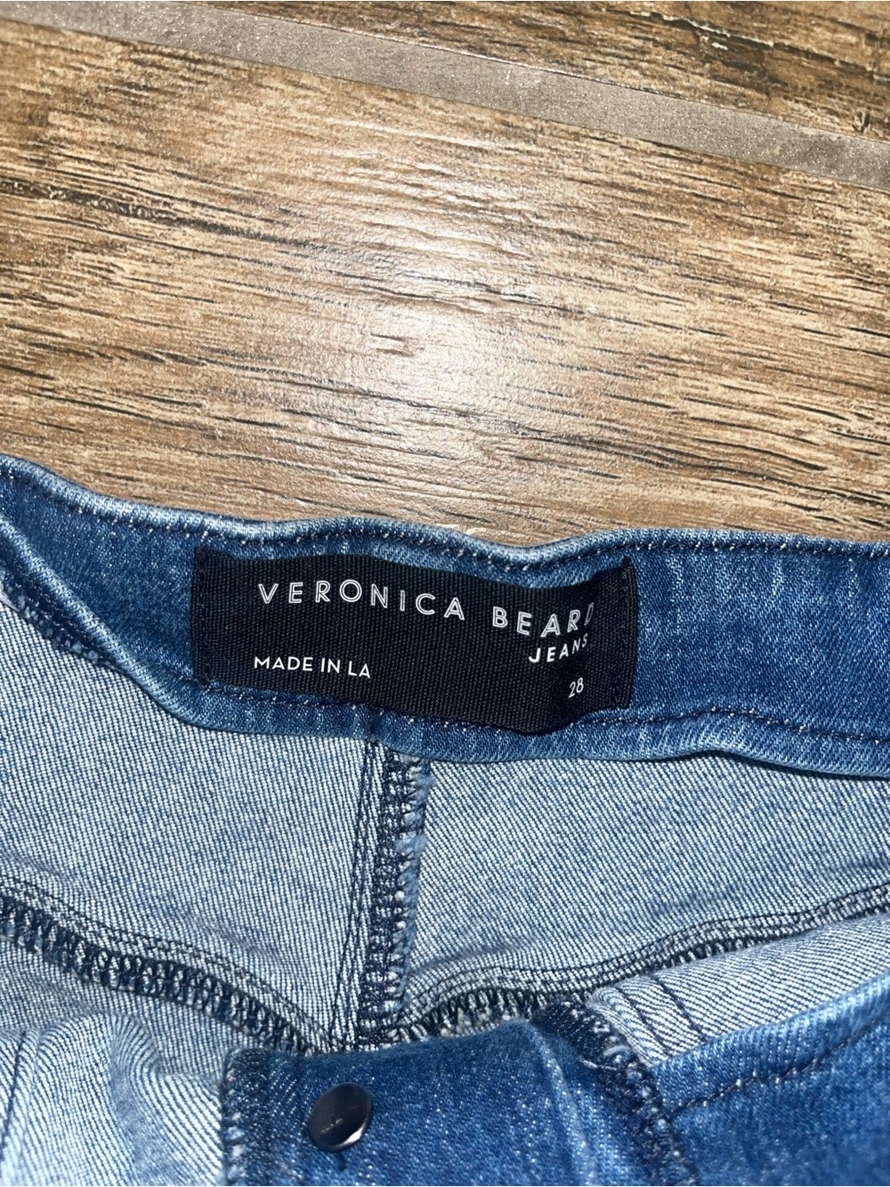 Veronica Beard Crosbie Crop Wide Crop High Rise Jeans - Picture 3 of 4
